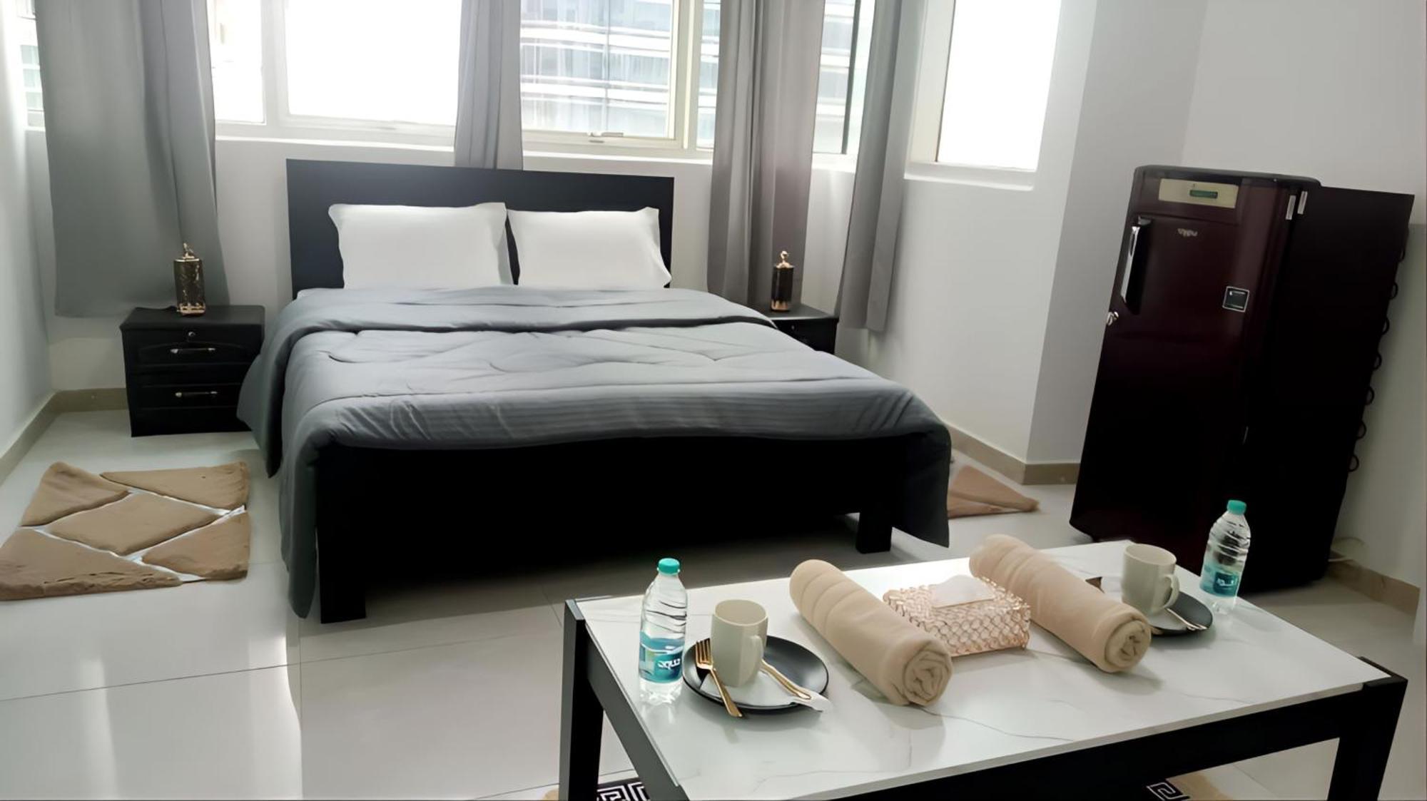 Cornich Street - Suave Sea View Hostel *