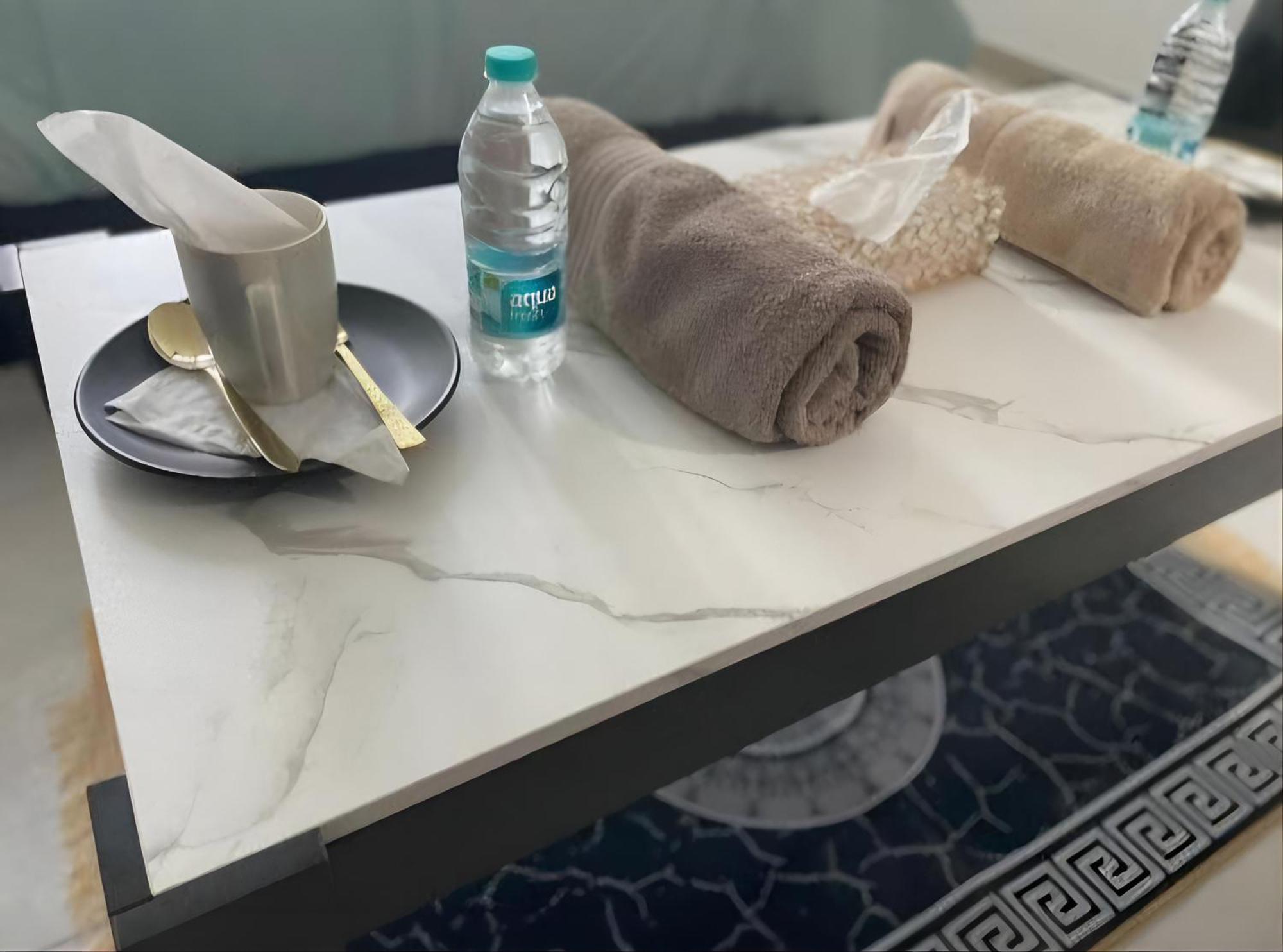 Hostel Cornich Street - Suave Sea View *